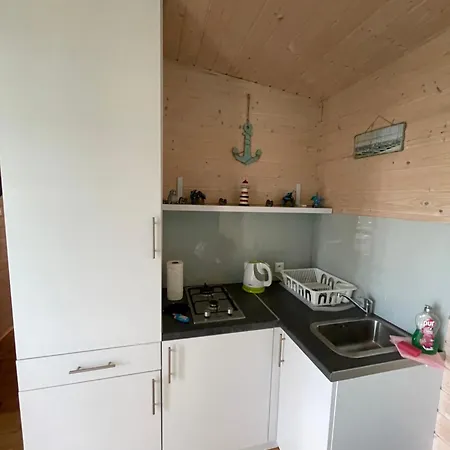 Zuzanna 山林小屋 *