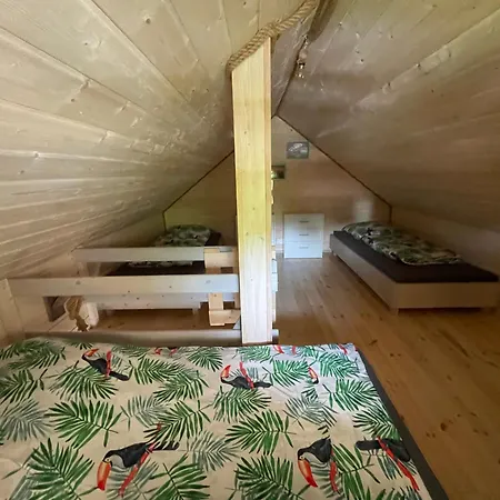 Zuzanna 山林小屋 *