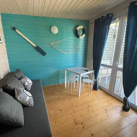 Zuzanna 山林小屋 *