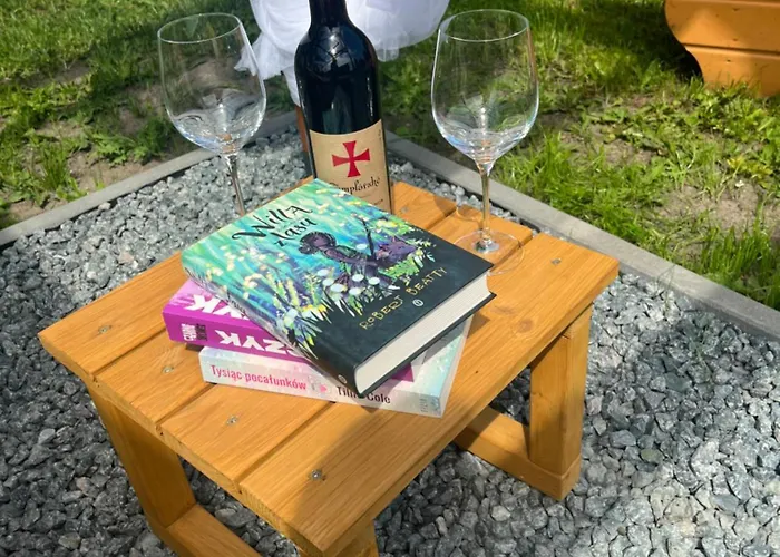 Zuzanna بيت خشبي