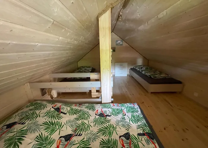 Zuzanna بيت خشبي *