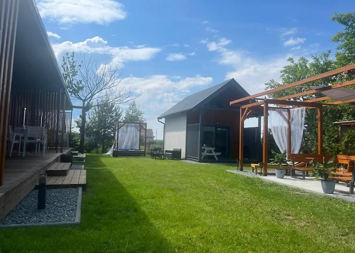 Zuzanna بيت خشبي